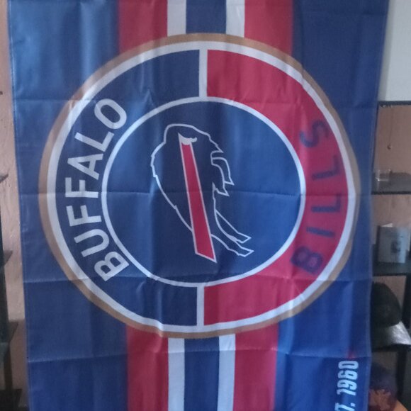 NEW Buffalo Bills Double Sided Blanket Thick Circle Design NFL 3x5 foot Flag - Picture 2 of 6